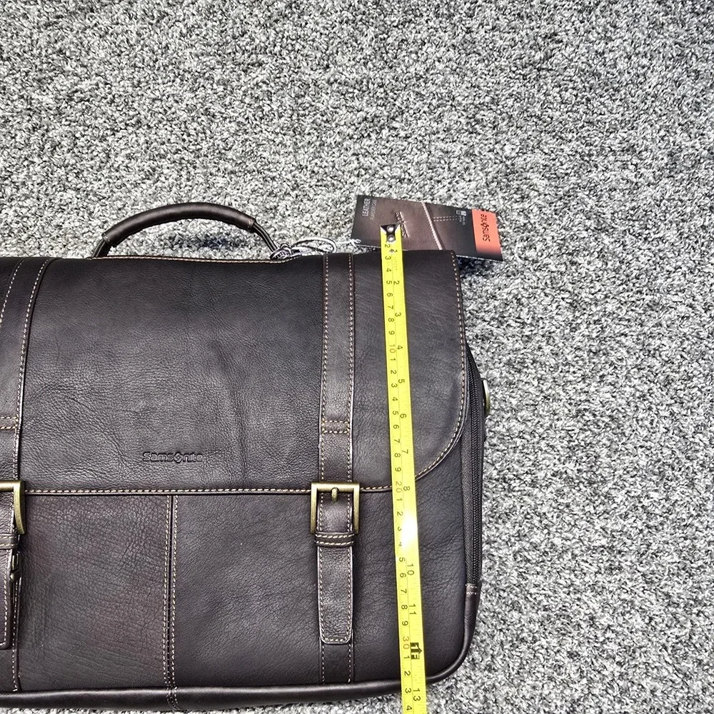 Samsonite leather business